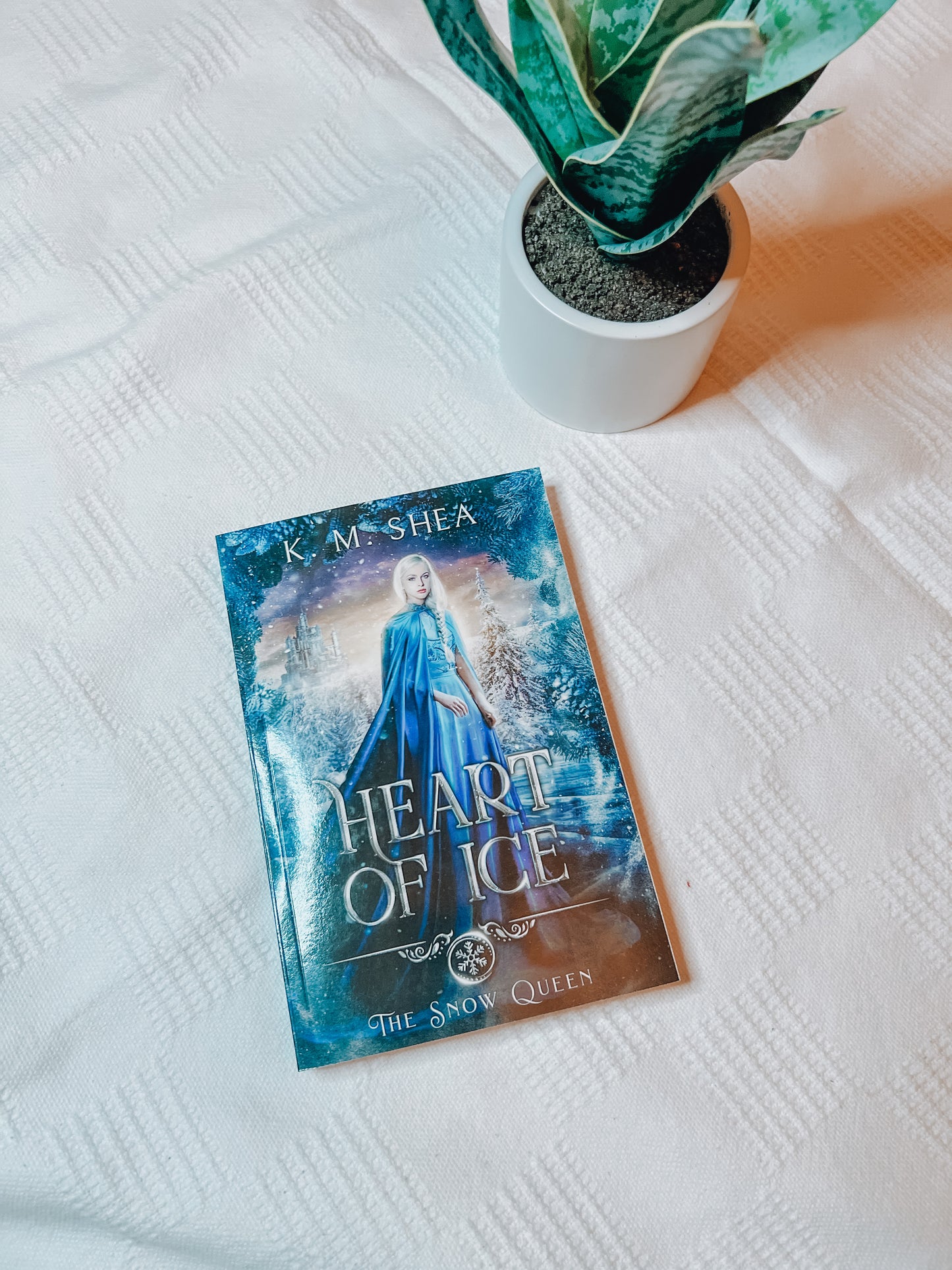 Heart of Ice by K.M. Shea - LAST ONES